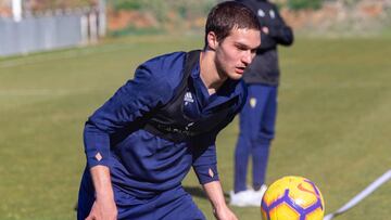 Con Jovanovic, plantilla completa en el primer entreno