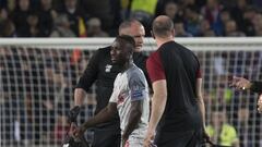 Keita se retir&oacute; lesionado en el partido de ida de semifinales de Champions ante el Barcelona. 