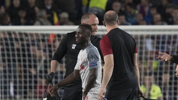 Keita se retiró lesionado en el partido de ida de semifinales de Champions ante el Barcelona.