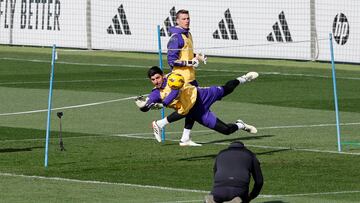 Courtois, en un entrenamiento en Valdebebas de esta temporada.