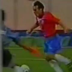 Este golazo de Raúl Palacios a Jorge Campos en Copa América cumple 21 años