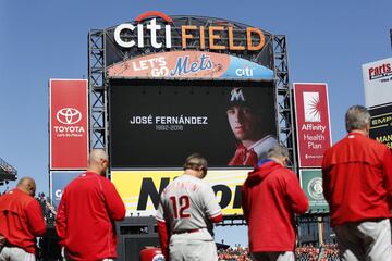 Las imágenes del dolor y llanto por la muerte de José Fernández