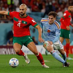 Which players might Barcelona sign in the summer? Sofyan Amrabat highlighted as the replacement for Sergio Busquets