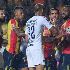 Monarcas y Pumas empataron sin goles en el Morelos