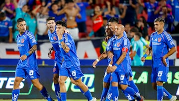 Futbol, Universidad de Chile vs Nublense
Fecha 1, campeonato Nacional 2025.
El jugador de Universidad de Chile Javier Altamirano, celebra su gol junto a sus companeros durante el partido de primera division realizado en el Estadio Nacional de Santiago, Chile.
15/02/2025
Pepe Alvujar/Photosport
Football, Universidad de Chile vs Nublense.
1th turn, 2025 National Championship.
Universidad de Chile’s player Javier Altamirano celebrates his goal with his teammates during the first division match held at the National Stadium in Santiago, Chile.
14/04/2024
Pepe Alvujar/Photosport
