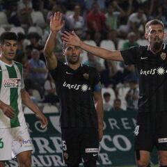 El Almería afronta curvas en su calendario en Segunda