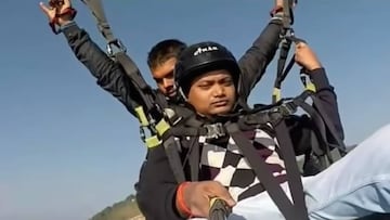 Accidente parapente India