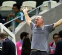 Scolari, sobre Mou: "Ya tiene excusa para un Chelsea-Barça"