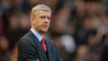 Wenger comentó las gestiones que realizó Arsenal para fichar a Sánchez.