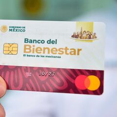 Becas Benito Juárez 2023: Fechas de entrega de tarjetas, requisitos y quién las recibe en abril