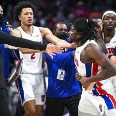 Un partido a LeBron, dos a Stewart