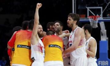 Espa?a celebr¨® el pase a la final del europeo. Sergio Rodr¨ªguez.