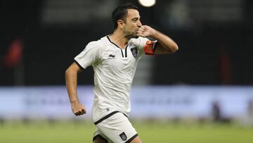 Xavi da la victoria y mantiene líder al Al Sadd en Catar