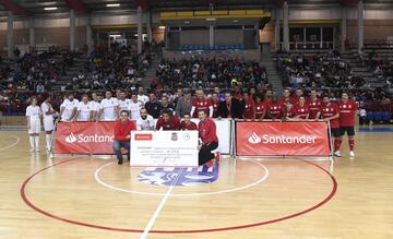 Partido benéfico entre Amigos de Benjamín y Ortiz contra Amigos de Ricardinho en el Polideportivo Municipal Jorge Carbajosa de Torrejón de Ardoz para el fomento del deporte en Guinea Ecuatorial.