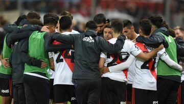 El Muñeco prueba el equipo para enfrentar a Cruzeiro