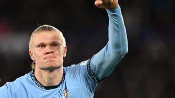 Soccer Football - Premier League - Leicester City v Manchester City - King Power Stadium, Leicester, Britain - December 29, 2024 Manchester City's Erling Haaland celebrates scoring their second goal REUTERS/Dylan Martinez EDITORIAL USE ONLY. NO USE WITH UNAUTHORIZED AUDIO, VIDEO, DATA, FIXTURE LISTS, CLUB/LEAGUE LOGOS OR 'LIVE' SERVICES. ONLINE IN-MATCH USE LIMITED TO 120 IMAGES, NO VIDEO EMULATION. NO USE IN BETTING, GAMES OR SINGLE CLUB/LEAGUE/PLAYER PUBLICATIONS. PLEASE CONTACT YOUR ACCOUNT REPRESENTATIVE FOR FURTHER DETAILS..