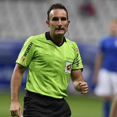 Designaciones arbitrales de la 16ºJ de LaLiga Smartbank