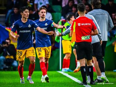 El gol que dio la victoria al Andorra contra el Racing llegó tras un precioso caracoleo de Minsu dentro del área, en una jugada en la que tiró de repertorio para irse de dos marcadores, antes de hacerse hueco y asistir a Álex Calvo.