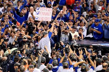 Las mejores imágenes del triunfo de los Cubs en la Serie Mundial