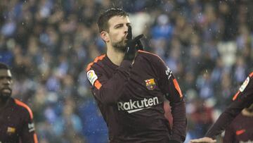 Piqu&eacute; manda callar a la grada del Espanyol. 