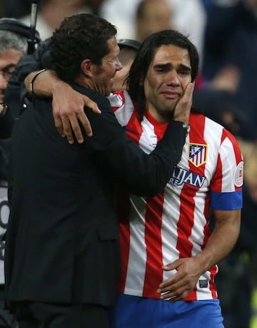 En 2013 el Atlético ganó 1-2 al Real Madrid en el Bernabéu, con aportación decisiva del colombiano en el gol de Diego Costa en el 34'.







