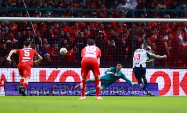 Gerardo Arteaga saca pecho por Sergio Ramos