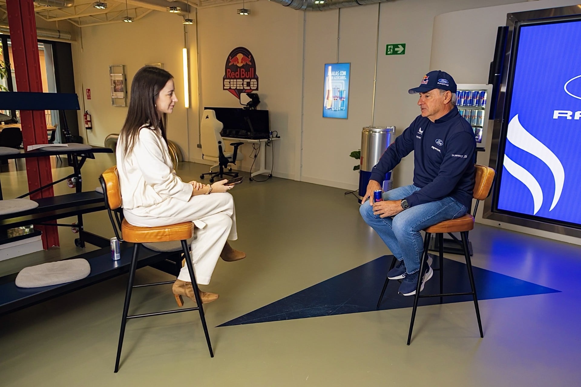 Carlos Sainz atiende a AS durante la presentación del Dakar con Ford y Red Bull.