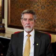 Francisco Sagasti presidente del Perú: ¿cuál es plan a seguir con la Constitución?