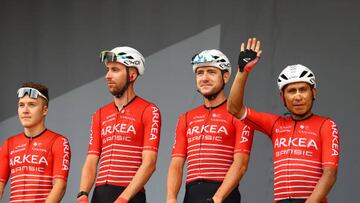 CAHORS, FRANCE - JULY 22: (L-R) Hugo Hofstetter of France, Amaury Capiot of Belgium, Lukasz Owsian of Poland and Nairo Alexander Quintana Rojas of Colombia and Team Arkéa - Samsic wearing the women's team jersey they will wear in the 1st edition of the Tour de France during the team presentation prior to the 109th Tour de France 2022, Stage 19 a 188,3km stage from Castelnau-Magnoac to Cahors / #TDF2022 / #WorldTour / on July 22, 2022 in Cahors, France. (Photo by Michael Steele/Getty Images)