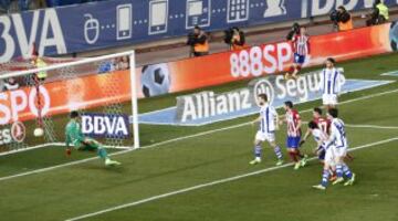 01/03/16 PARTIDO PRIMERA DIVISION 
ATLETICO DE MADRID  -  REAL SOCIEDAD
Saúl marca el 2-0.




 