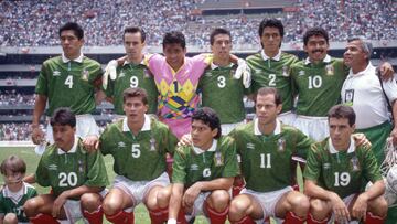 Photo  during the match Mexico vs Canada corresponding Gold Cup 1993 at Azteca Stadium

Foto durante el partido Mexico vs Canada correspondinete a la Copa Oro 1993 en el Estadio Azteca, en la foto:  Equipo Mexico

18/07/1993/MEXSPORT/David Leah