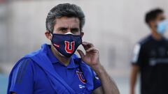 Dos símbolos de la U son despedidos por Azul Azul