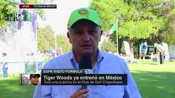 John Sutcliffe, reportero de la cadena ESPN, se emocionó hasta llegar a las lágrimas por la visita del golfista estadounidense Tiger Woods a México.