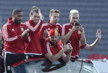 Ashley Williams, Gareth Bale, James Collins, Chris Gunter ay Aaron Ramsey.