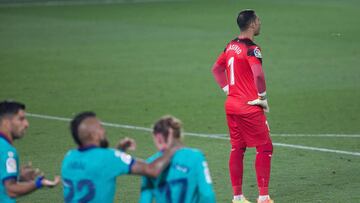 05/07/20 PARTIDO PRIMERA DIVISION
CORONAVIRUS COVID
VILLARREAL CF - FC BARCELONA
GOL 1-3 GRIEZMANN TRISTEZA ASENJO