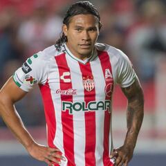 Gullit Peña seguirá su carrera en el fútbol de Polonia