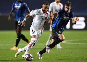 Atalanta de Bérgamo y el París Saint Germain se enfrentaron por los cuartos de final de la Champions League en el Estadio da Luz en Lisboa.