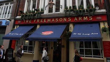 Nace el fútbol en Freemasons Arms (1863)