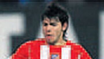 <b>AGÜERO</b>. Sus ratonerías apurarán a los centrales del Real Madrid.