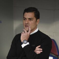 Francisco conoce el camino del milagro de la permanencia