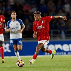 Julián Araujo se pierde cuatro partidos en liga española por expulsión