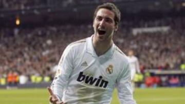 La Juventus y el Chelsea habrían tentado a Higuaín