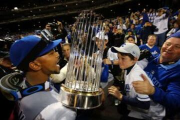 Royal de Kansas consiguen el campeonato de la Serie Mundial.