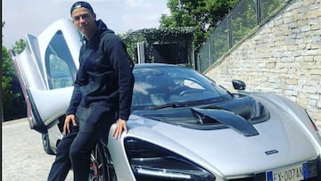 Cristiano presumen su nuevo McLaren Senna