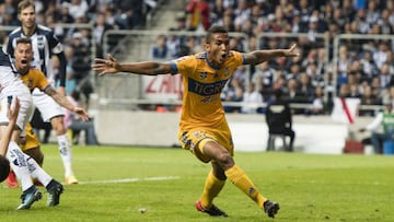 El defensa celebra su gol en la final contra Monterrey.