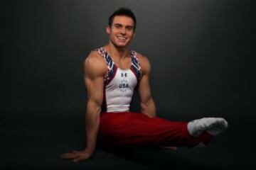 El gimnasta Sam Mikulak.