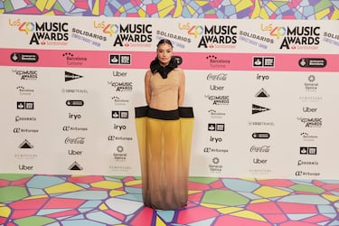 Madame de Rosa, posando en el photocall de Los40 Music Awards.