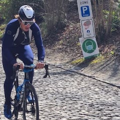 Cortina lidera a Movistar en otro pulso Van Aert-Van der Poel