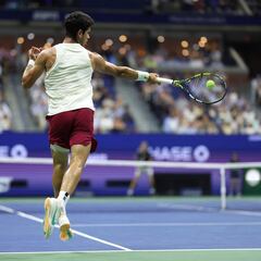 Pronóstico del Carlos Alcaraz vs Daniil Medvedev: apuestas, claves y favorito de las semifinales del US Open