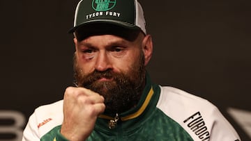 Tyson Fury tras su derrota con Oleksandr Usyk en la rueda de prensa.